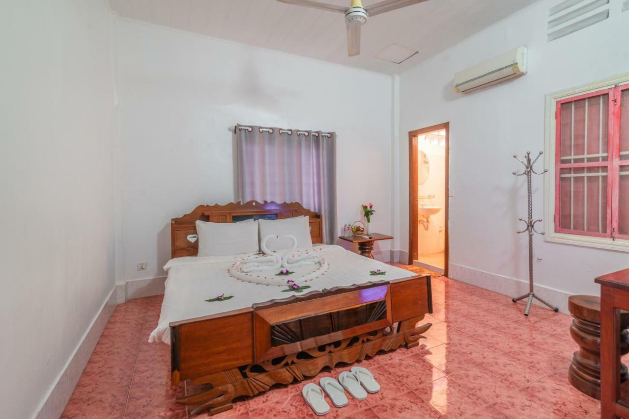 Five Rose Siem Reap Hostel Zewnętrze zdjęcie